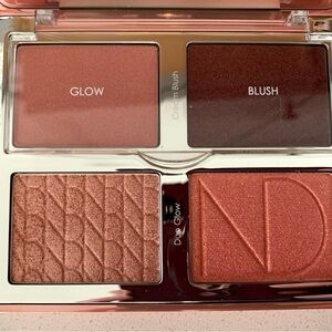 Natasha Denona Bloom Face Glow Pallete